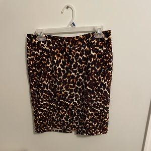 Leopard pencil skirt